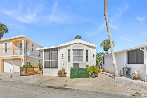 10725 S Ocean Drive #311 Jensen Beach FL 34957