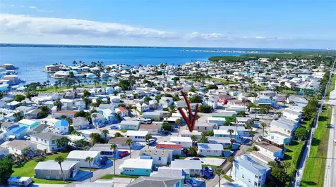 10725 S Ocean Drive #311 Jensen Beach FL 34957