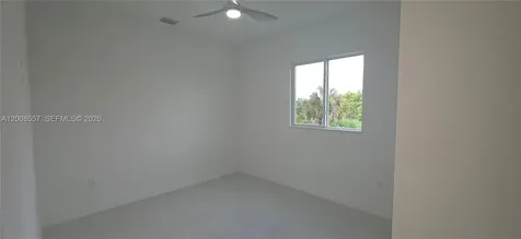322/324 Poplar Lehigh Acres FL 33974