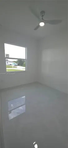 322/324 Poplar Lehigh Acres FL 33974