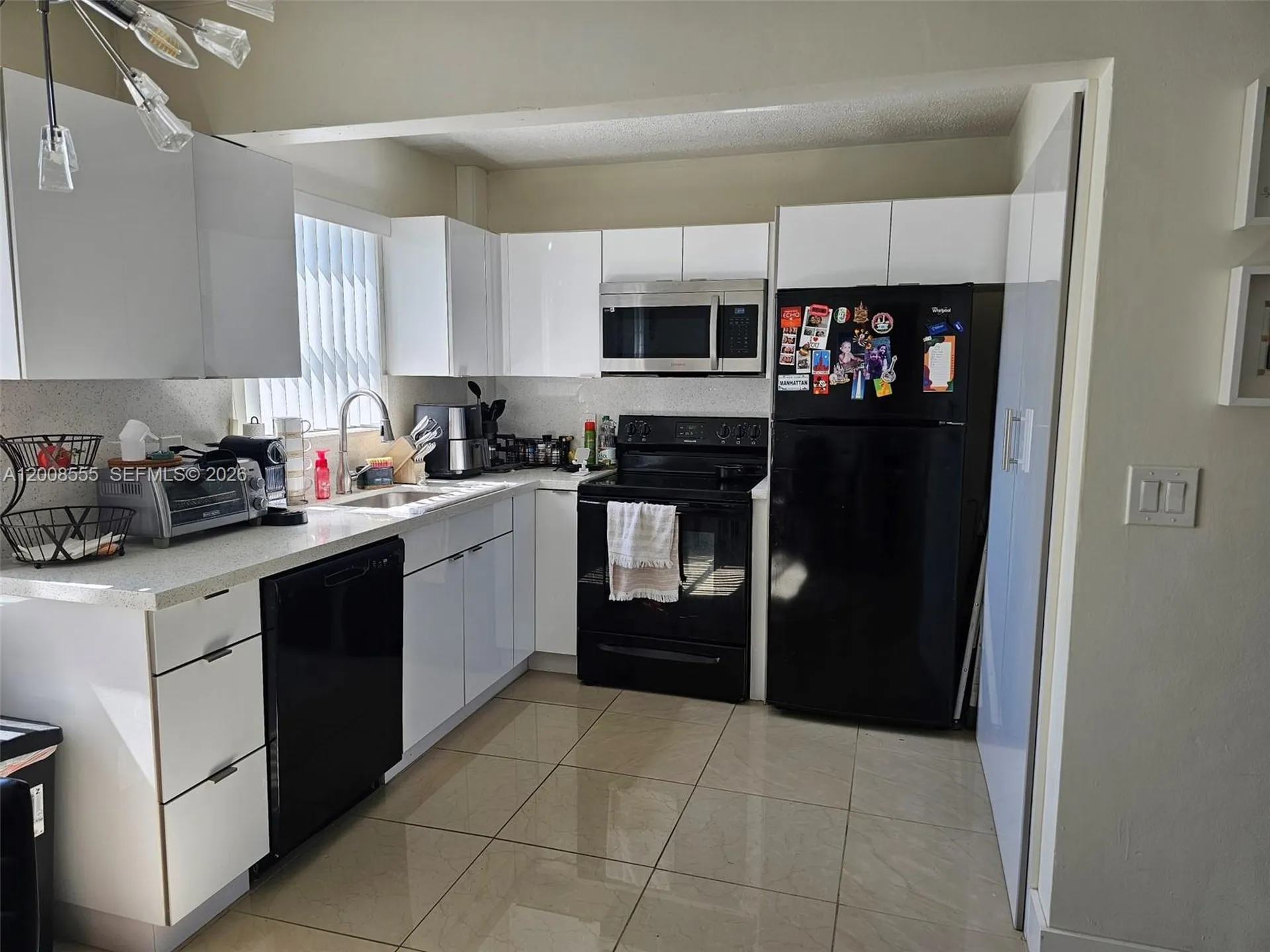 900 Tallwood Avenue Hollywood FL 33021