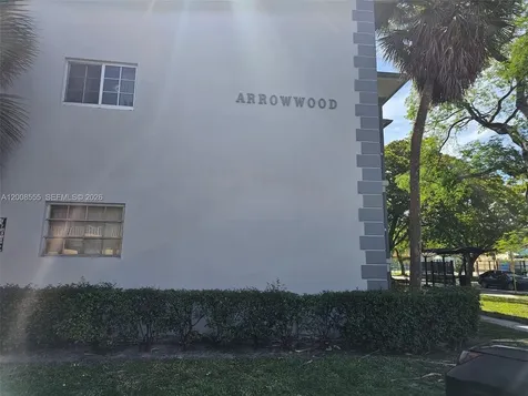 900 Tallwood Avenue Hollywood FL 33021
