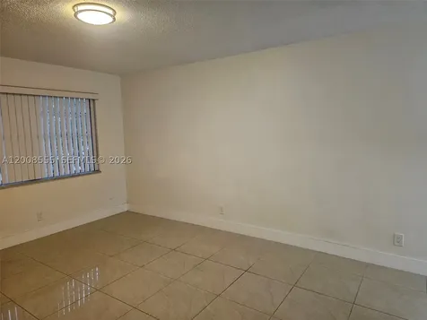 900 Tallwood Avenue Hollywood FL 33021