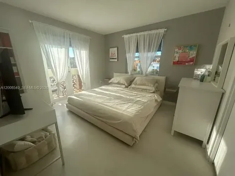 227 Michigan Avenue Miami Beach FL 33139