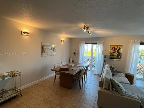 227 Michigan Avenue Miami Beach FL 33139