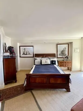 1121 Crandon Boulevard Key Biscayne FL 33149