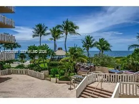 1121 Crandon Boulevard Key Biscayne FL 33149