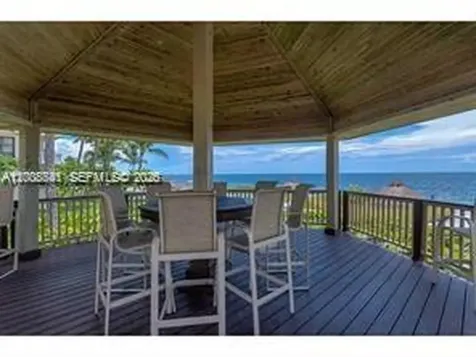 1121 Crandon Boulevard Key Biscayne FL 33149