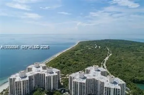 1121 Crandon Boulevard Key Biscayne FL 33149