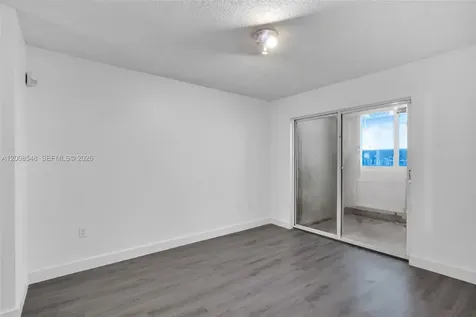 269 NW 7th Street Miami FL 33136