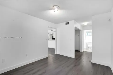 269 NW 7th Street Miami FL 33136