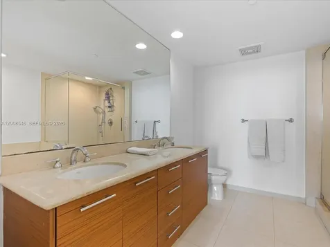 50 Biscayne Boulevard Miami FL 33132