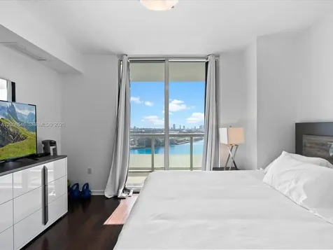 50 Biscayne Boulevard Miami FL 33132