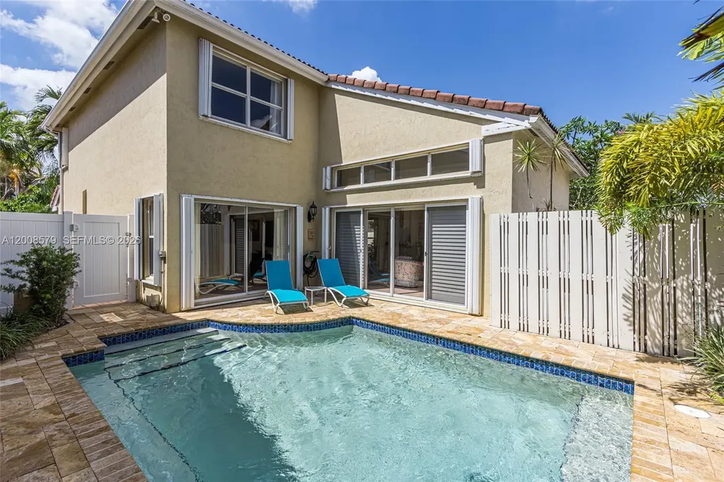 1125 Queen Palm Court Hollywood FL 33019
