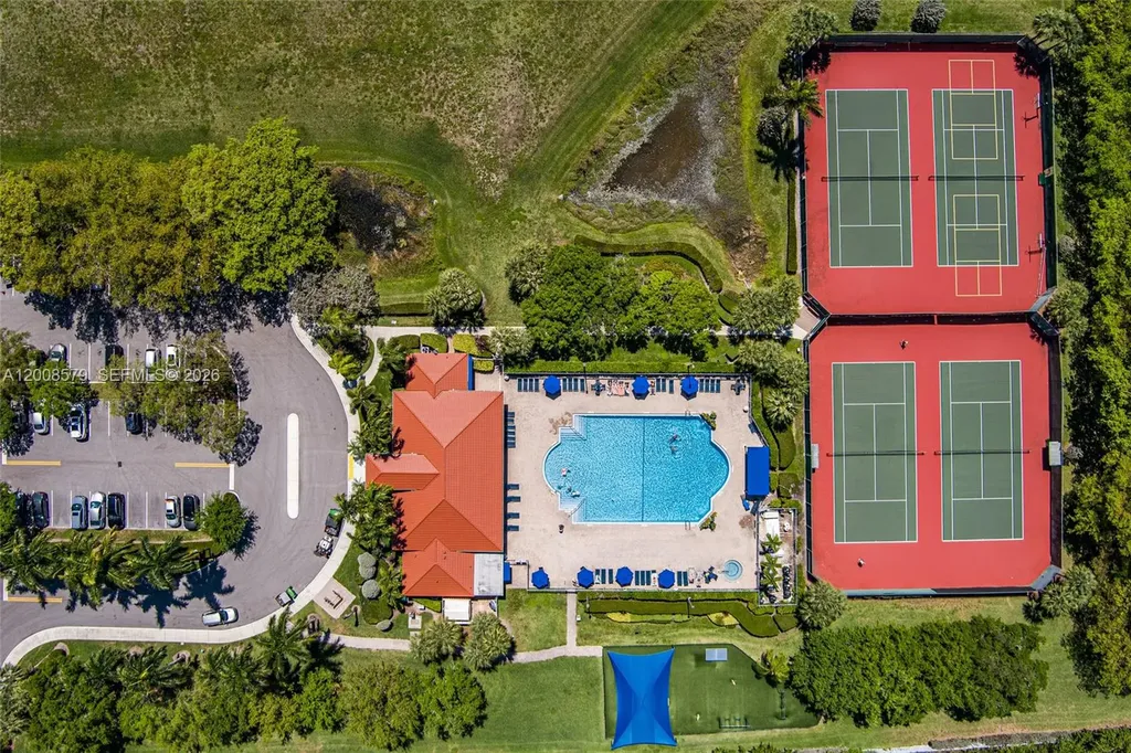 1125 Queen Palm Court Hollywood FL 33019