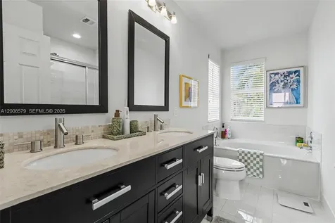 1125 Queen Palm Court Hollywood FL 33019