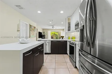 1125 Queen Palm Court Hollywood FL 33019