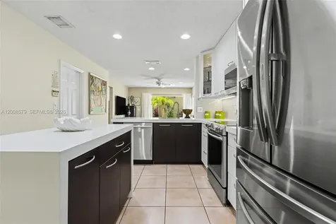 1125 Queen Palm Court Hollywood FL 33019