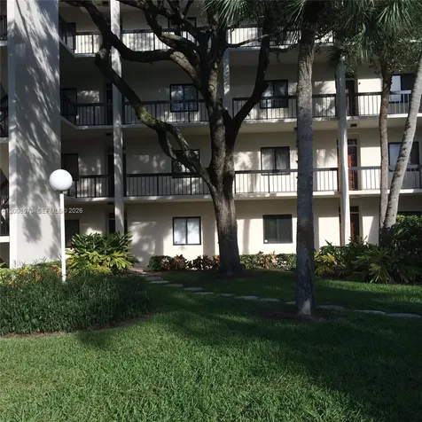3050 Presidential Way West Palm Beach FL 33401