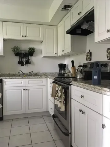 3050 Presidential Way West Palm Beach FL 33401