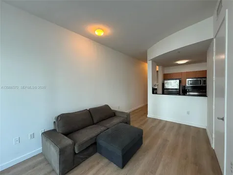 2200 NE 4th Avenue Miami FL 33137