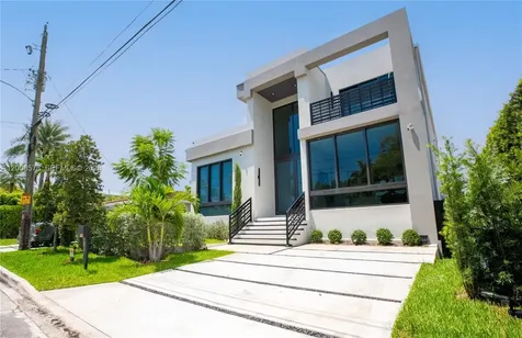 8826 Froude Avenue Surfside FL 33154