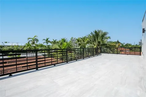 8826 Froude Avenue Surfside FL 33154