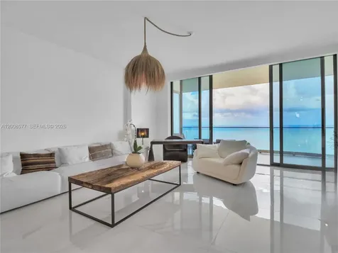 18975 Collins Avenue Sunny Isles Beach FL 33160