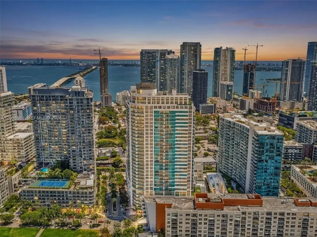 3301 NE 1st Avenue Miami FL 33137