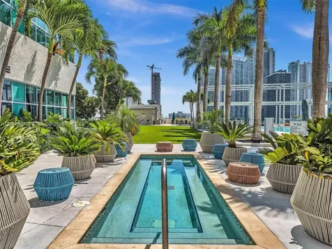 3301 NE 1st Avenue Miami FL 33137