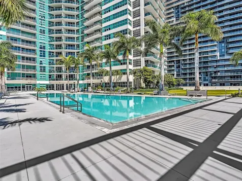 3301 NE 1st Avenue Miami FL 33137