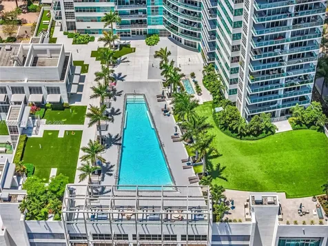 3301 NE 1st Avenue Miami FL 33137