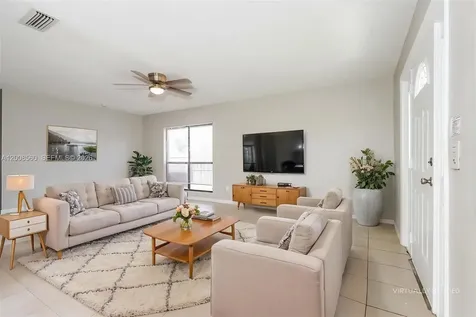 438 SE Streamlet Avenue Port St. Lucie FL 34983