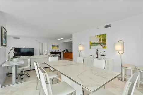 50 Biscayne Boulevard Miami FL 33132