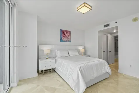 50 Biscayne Boulevard Miami FL 33132