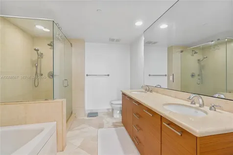 50 Biscayne Boulevard Miami FL 33132
