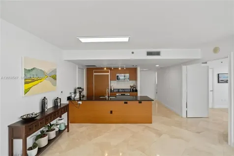 50 Biscayne Boulevard Miami FL 33132