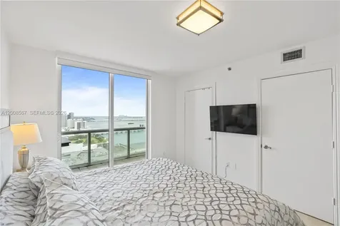 50 Biscayne Boulevard Miami FL 33132