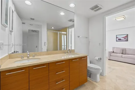50 Biscayne Boulevard Miami FL 33132