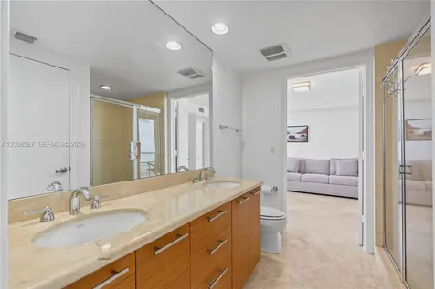 50 Biscayne Boulevard Miami FL 33132