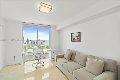 50 Biscayne Boulevard Miami FL 33132