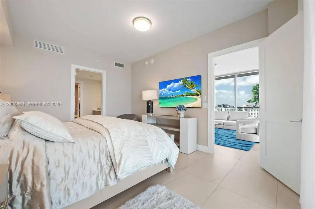 153 N Seabreeze Boulevard Fort Lauderdale FL 33304