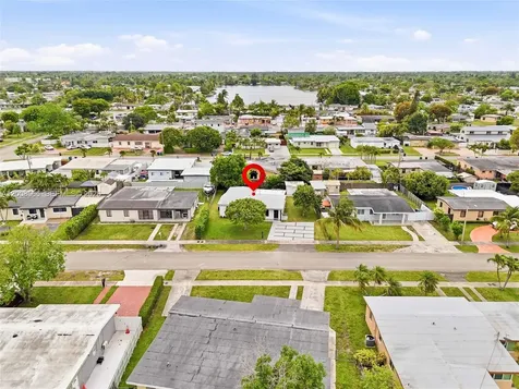 10860 SW 40th Terrace Miami FL 33165