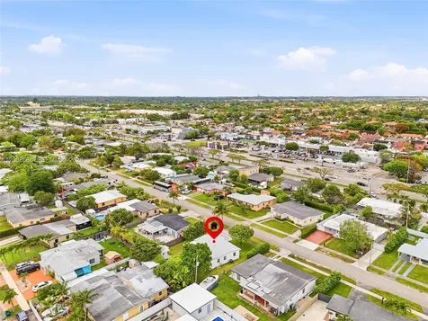 10860 SW 40th Terrace Miami FL 33165