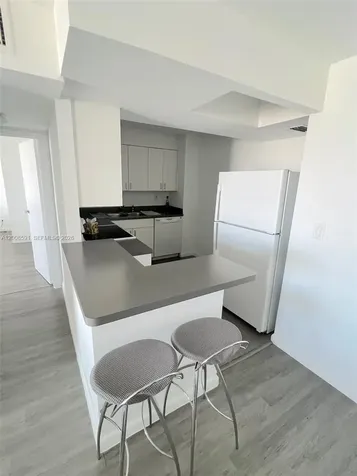 1800 Collins Avenue Miami Beach FL 33139