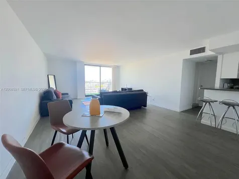 1800 Collins Avenue Miami Beach FL 33139