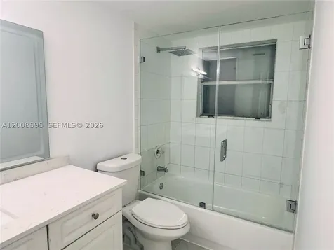 6095 W 18th Avenue Hialeah FL 33012
