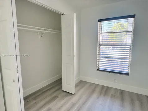 6095 W 18th Avenue Hialeah FL 33012