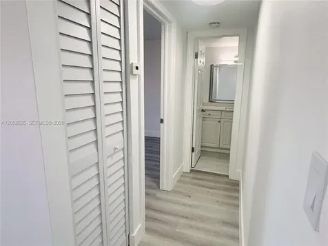 6095 W 18th Avenue Hialeah FL 33012