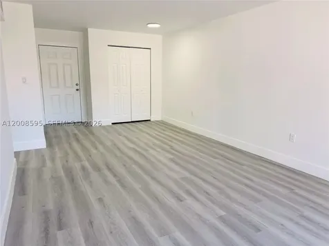6095 W 18th Avenue Hialeah FL 33012